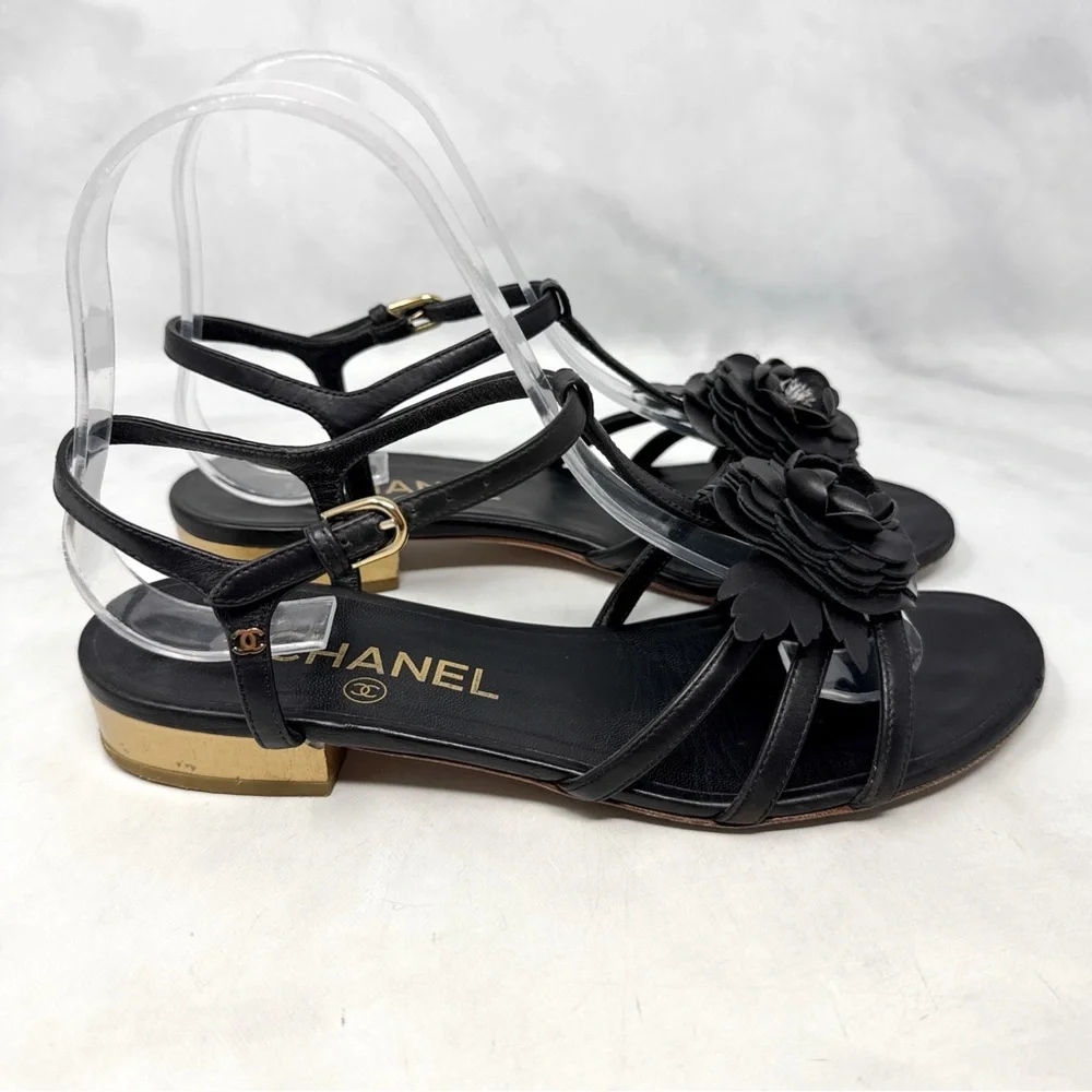 CHANEL Vintage Y2K Camellia Flower Leather Strappy Block Heel Sandal Shoes Black